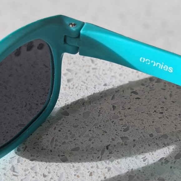 Roshambo Bayside Polarized Goonies Sunglasses - Size Baby - Picture 5 of 8